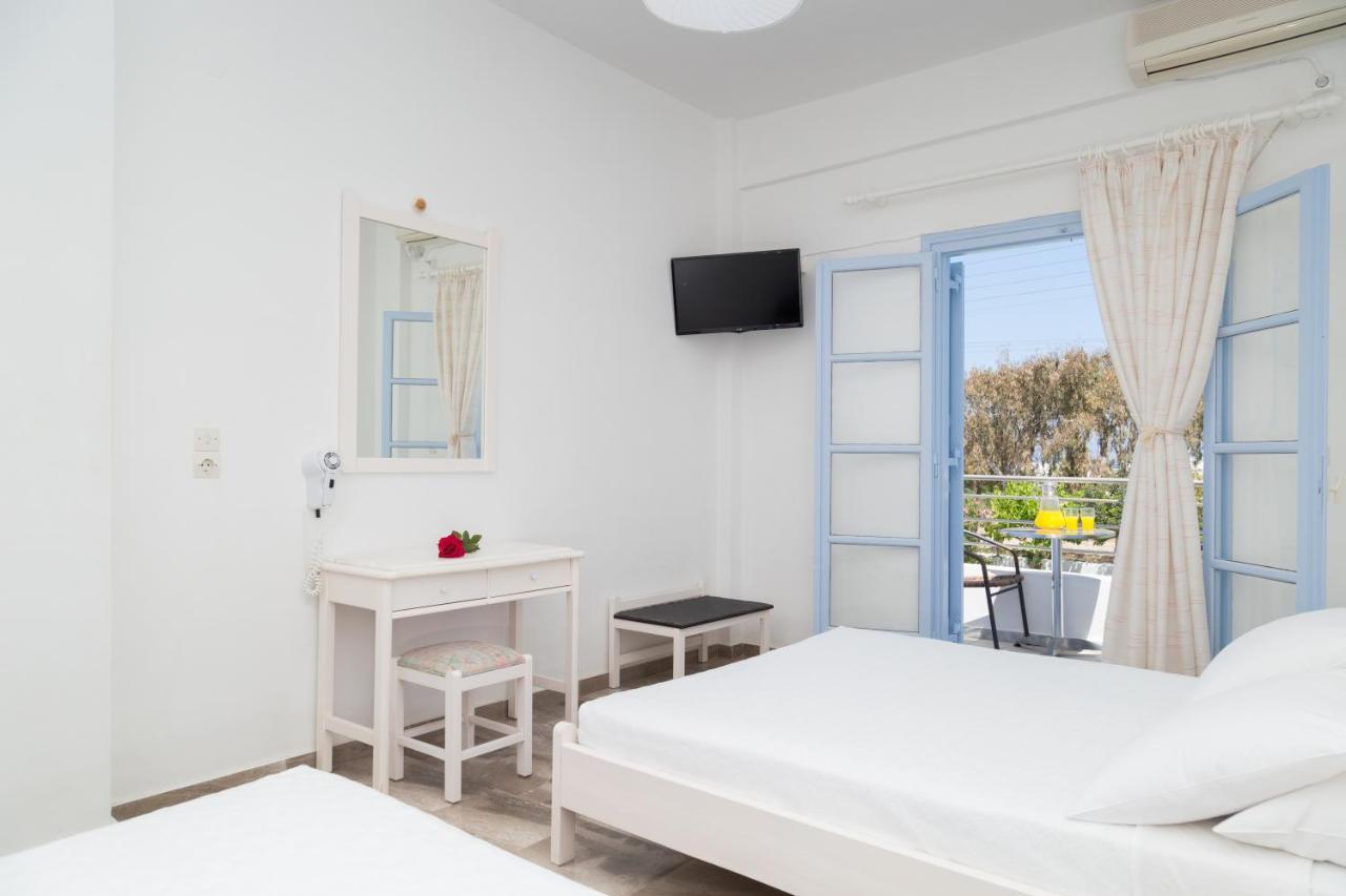 Areti Hotel Kamári Buitenkant foto