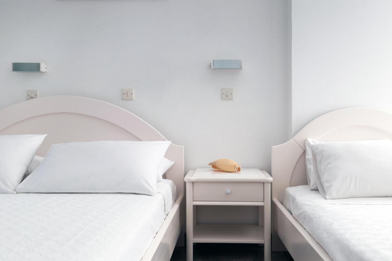 Areti Hotel Kamári Buitenkant foto